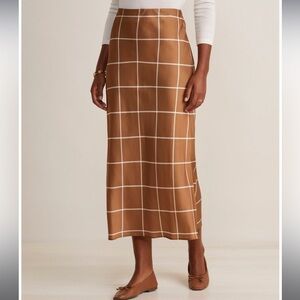 Vineyard vines skirt